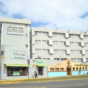 Hotel Coral By The Sea **
